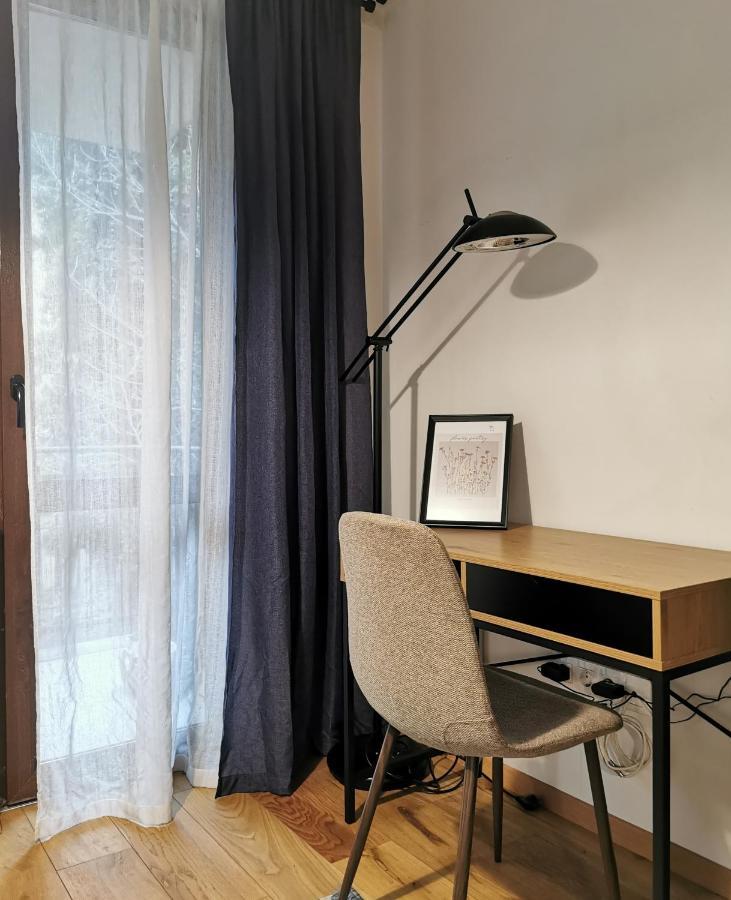 Διαμέρισμα Centrally Located , Brand New, Cozy With Parking
